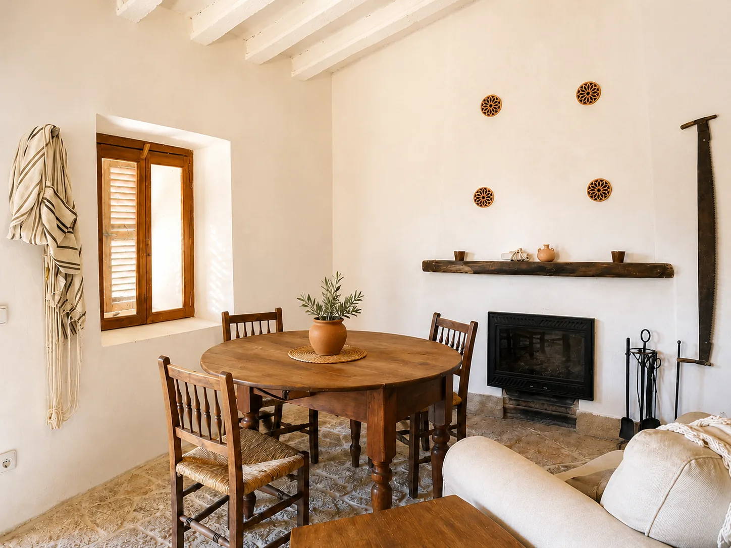Rustic Mediterranean living room